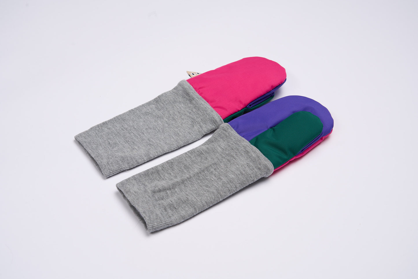 MITTENS - CANDY CRUSH