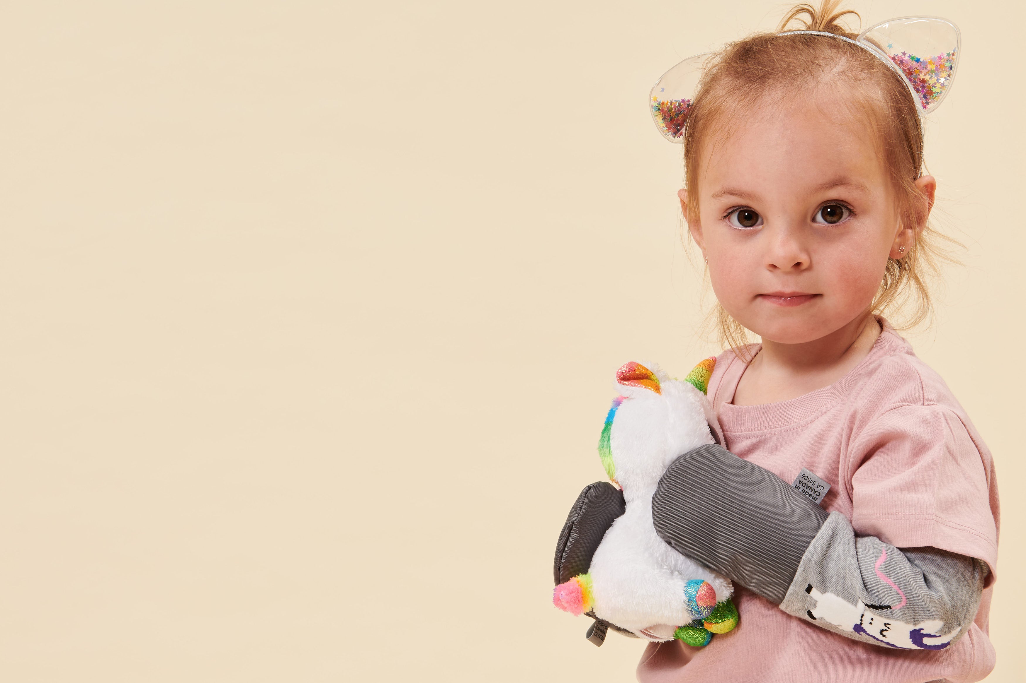 mimiTENS - very rad mittens and booties for kids